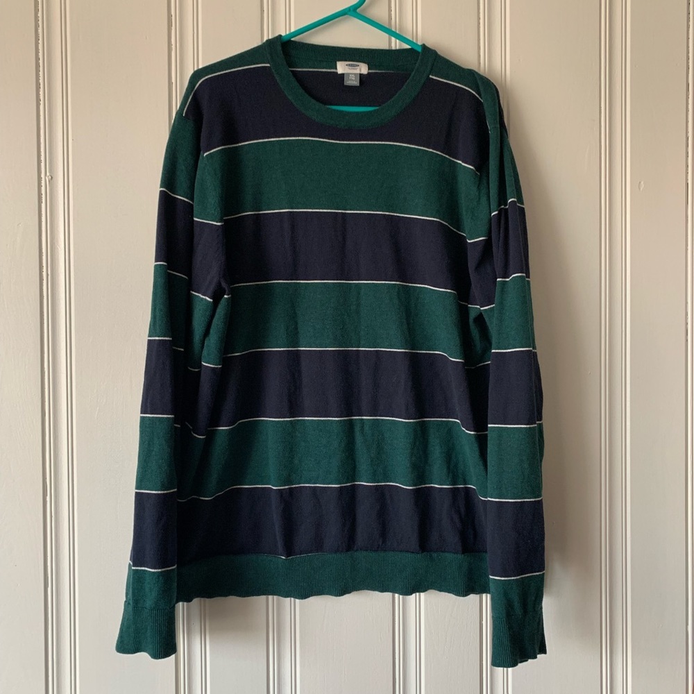 Crewneck sweater